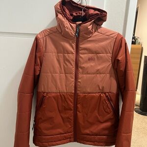 REI lightweight puffer jacket burnt orange S